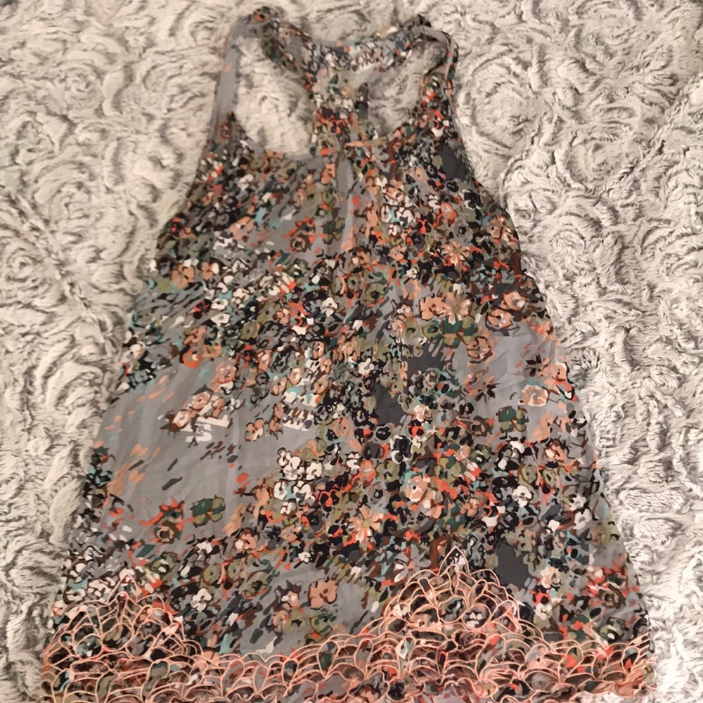 Printed razor back top